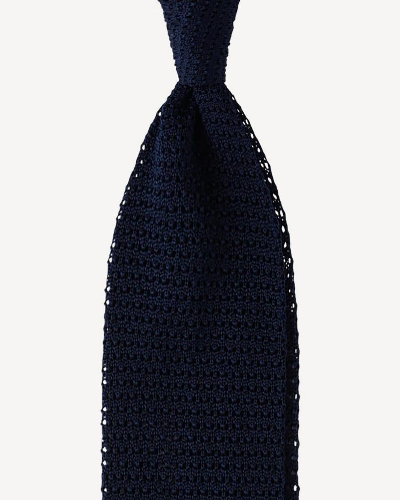 Knitted Solid V-end Silk Tie - Navy
