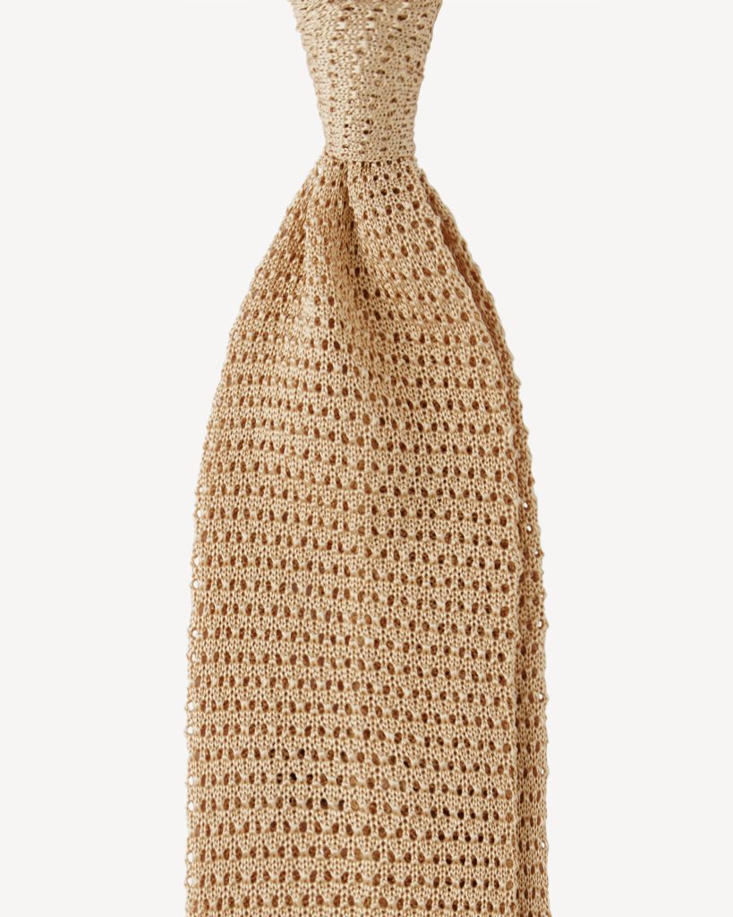 Knitted Solid V-end Silk Tie - Sand