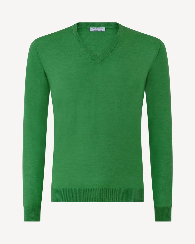 Luxury Cashmere blend  V-neck Sweater - Apple