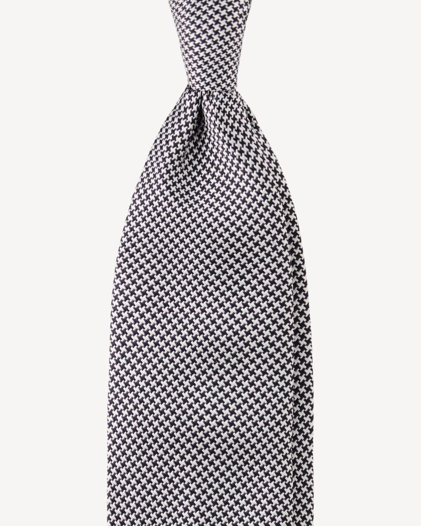 Micro Cross Woven Silk Jacquard Tie - Black/White