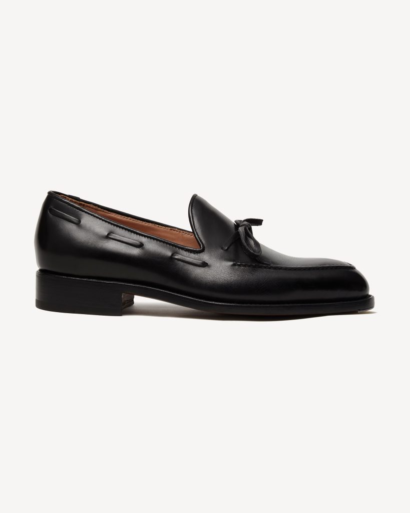 Milanese Handwelted String Loafer - Black