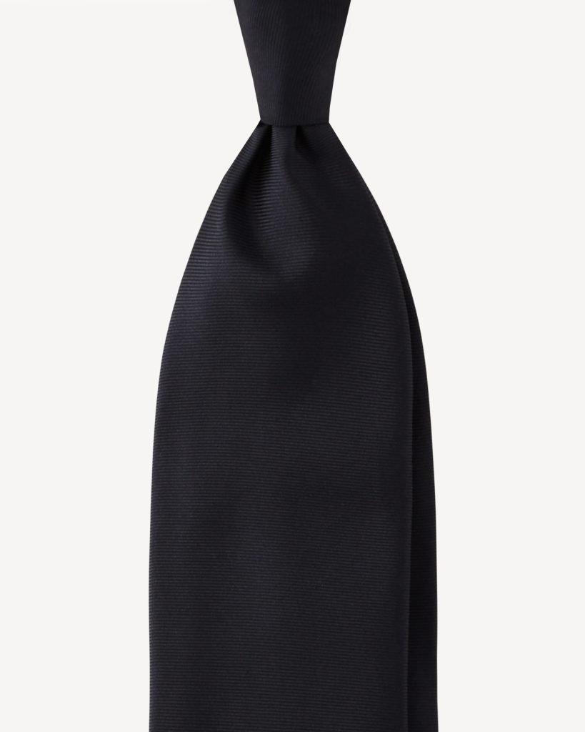 SOLID WOVEN SELFTIPPED SILK TIE – Navy