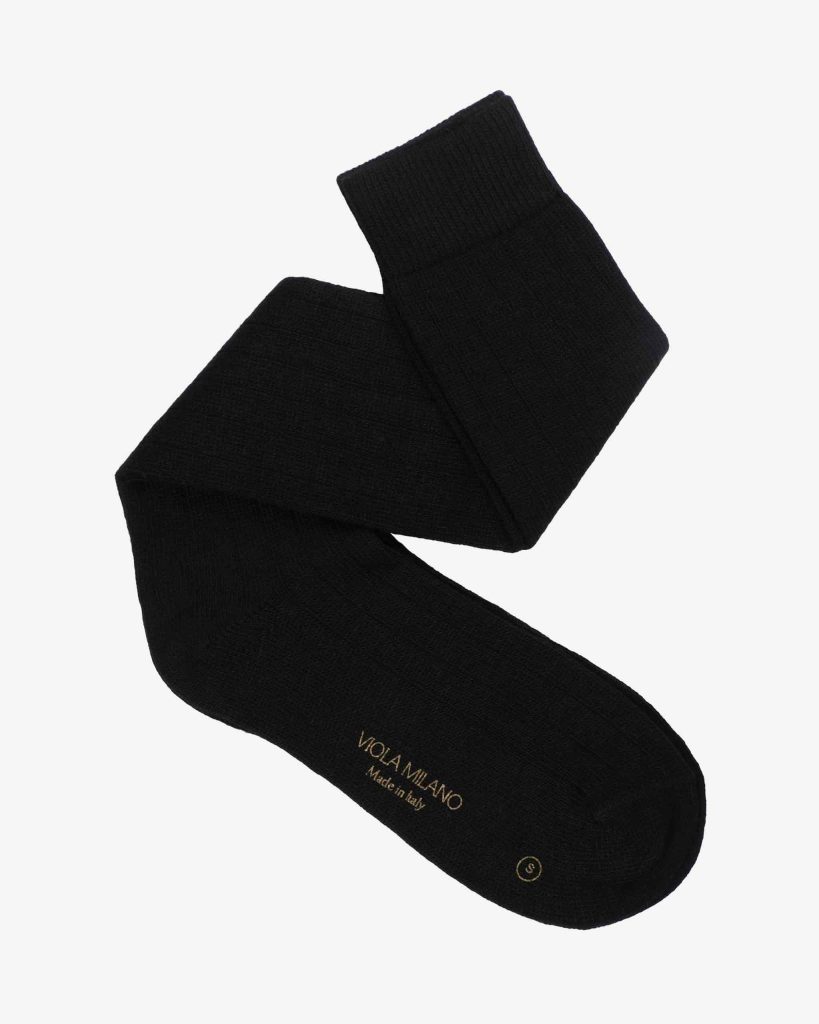 Solid 100% Cashmere Over-The-Calf Socks – Black